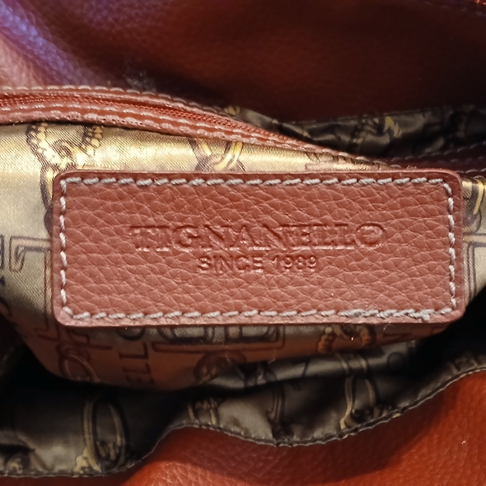 Tignanello Brick Red Pebbled Leather Shoulder Bag NWOT Multi Pocket Satchel - Picture 2 of 9
